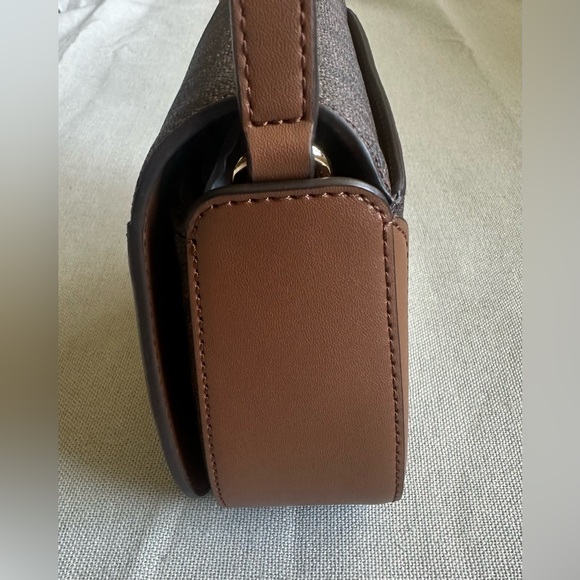Michael Kors Lucie Saddle Crossbody Purse - Picture 3 of 10
